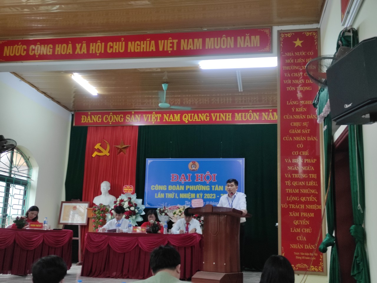 Đồng chí Ngô Văn Do - Bí thư Đảng ủy - CT HĐND phường phát biểu